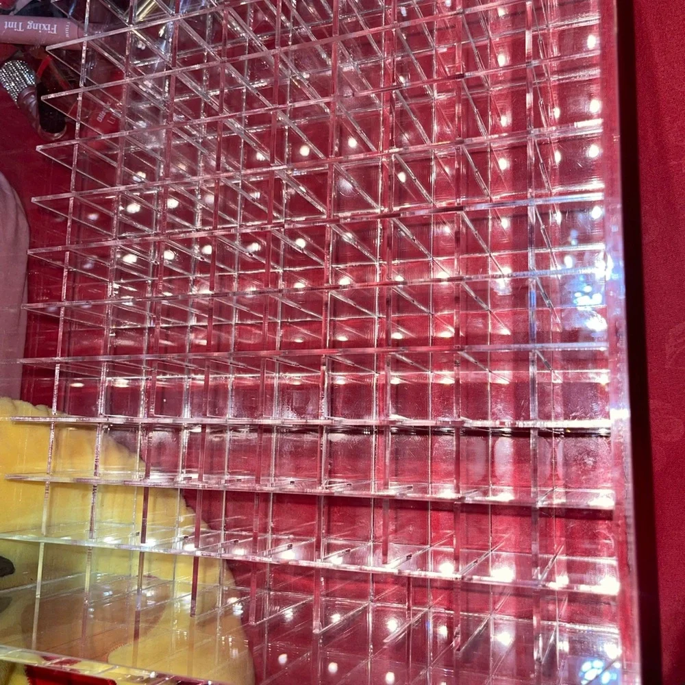 120grid acrylic lipstick holder